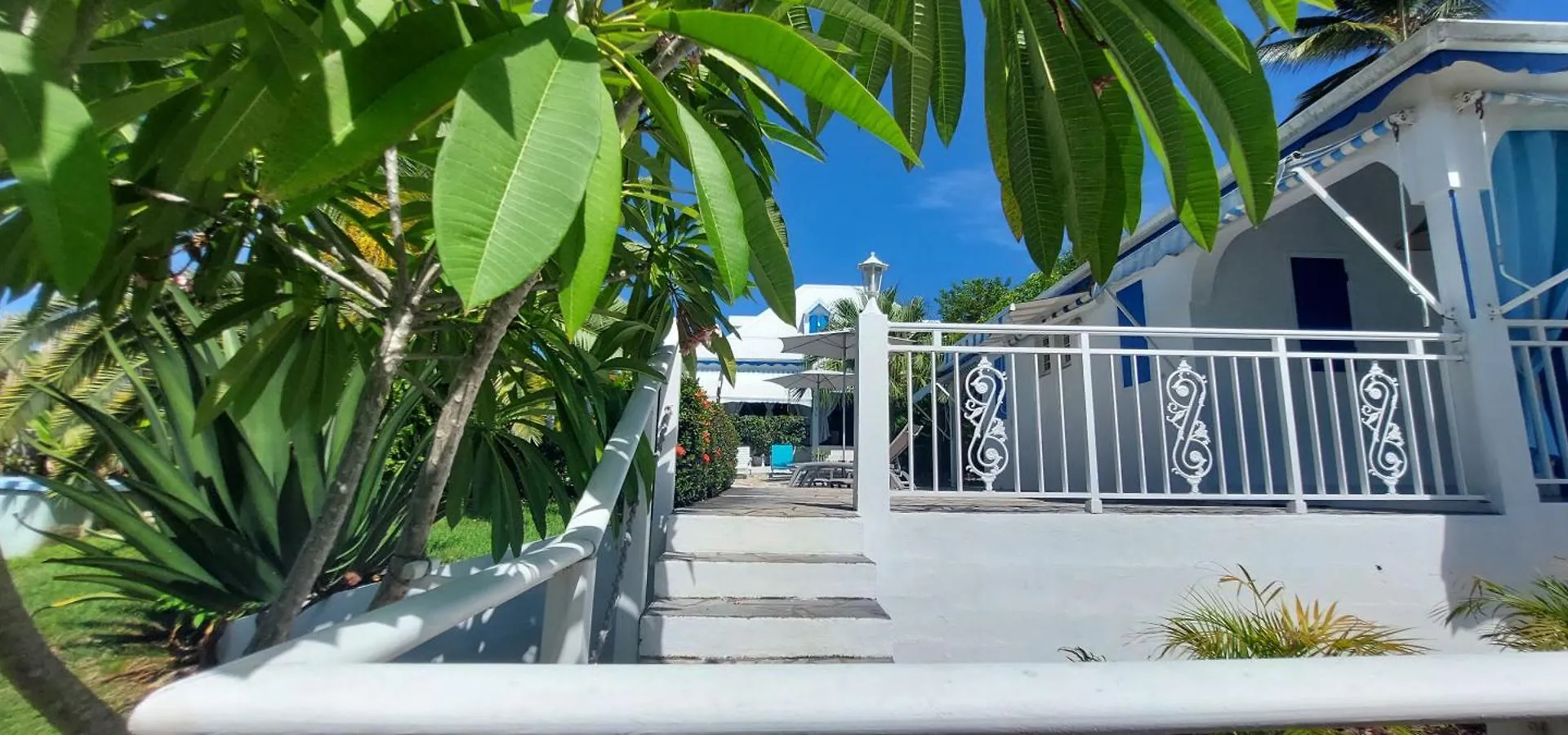 Le Diamant Bleu Vila Sainte-Anne  Casa de Férias Sainte-Anne (Grande-Terre)