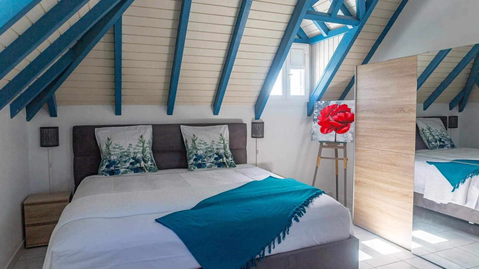 Le Diamant Bleu Vila Sainte-Anne  Casa de Férias